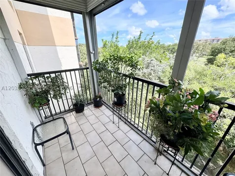 5570 NW 44th Street Lauderhill FL 33319
