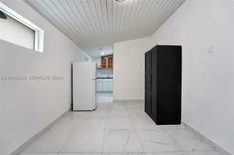 321 NW 56th Avenue Miami FL 33126