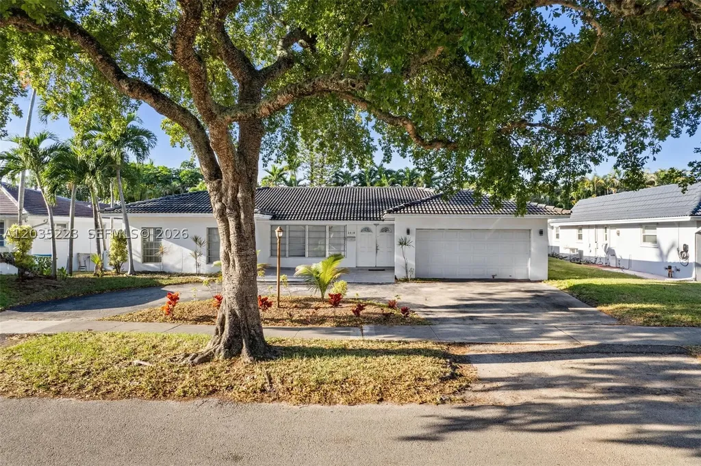 3610 N 53rd Avenue Hollywood FL 33021