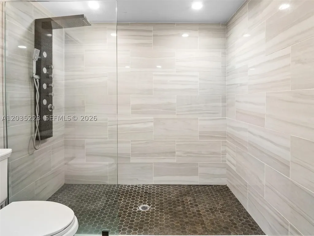3610 N 53rd Avenue Hollywood FL 33021