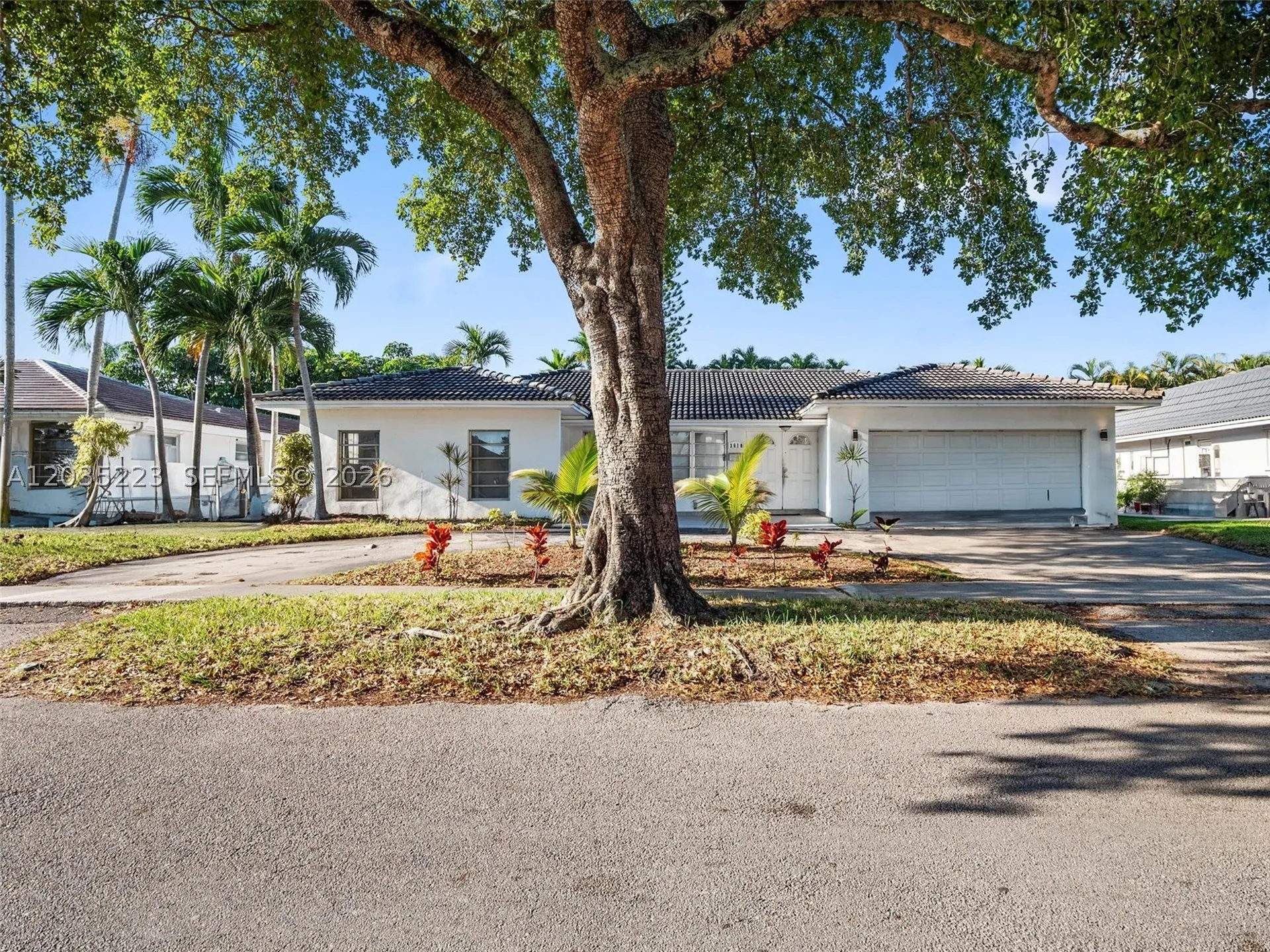 3610 N 53rd Avenue Hollywood FL 33021