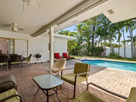3610 N 53rd Avenue Hollywood FL 33021