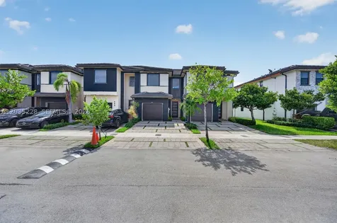 15841 NW 91st Court Miami Lakes FL 33018
