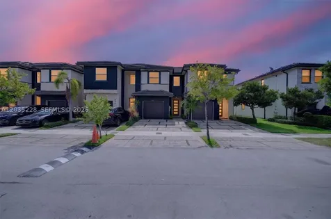 15841 NW 91st Court Miami Lakes FL 33018