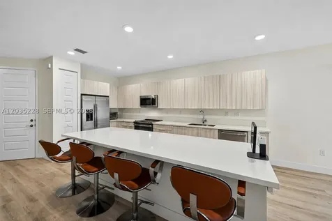 15841 NW 91st Court Miami Lakes FL 33018