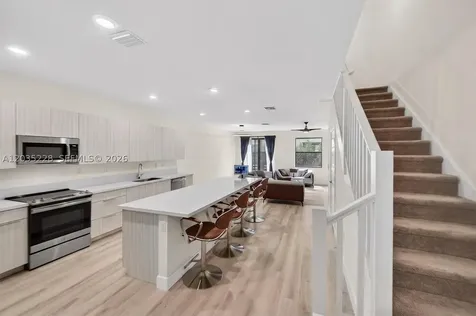 15841 NW 91st Court Miami Lakes FL 33018