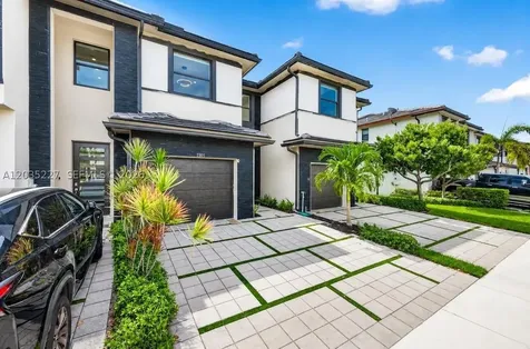 15841 NW 91st Court Miami Lakes FL 33018