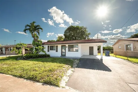 1421 NW 33rd Avenue Lauderhill FL 33311