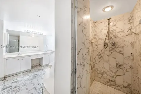 2000 Towerside Terrace Miami FL 33138