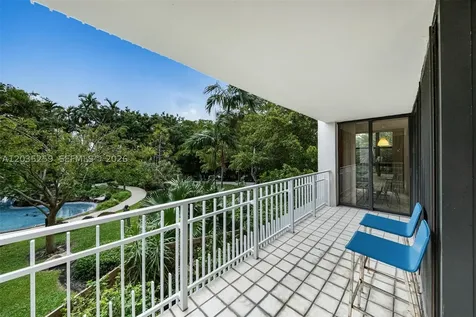 2000 Towerside Terrace Miami FL 33138