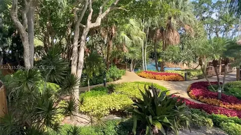 2000 Towerside Terrace Miami FL 33138