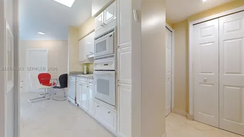 4779 Collins Avenue Miami Beach FL 33140