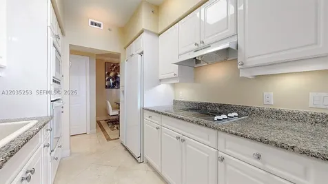 4779 Collins Avenue Miami Beach FL 33140