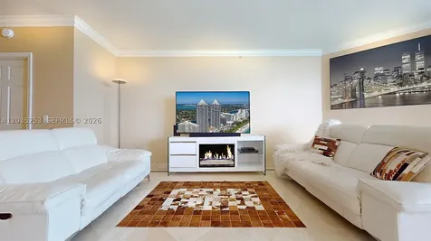 4779 Collins Avenue Miami Beach FL 33140