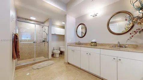 4779 Collins Avenue Miami Beach FL 33140