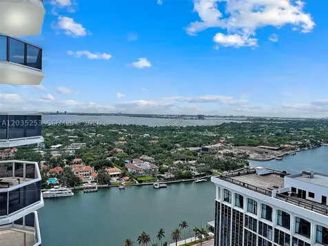 4779 Collins Avenue Miami Beach FL 33140