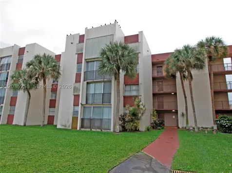 9411 SW 4th Street Miami FL 33174