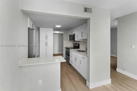 9411 SW 4th Street Miami FL 33174