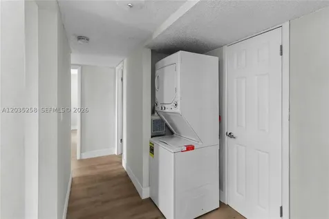 9411 SW 4th Street Miami FL 33174