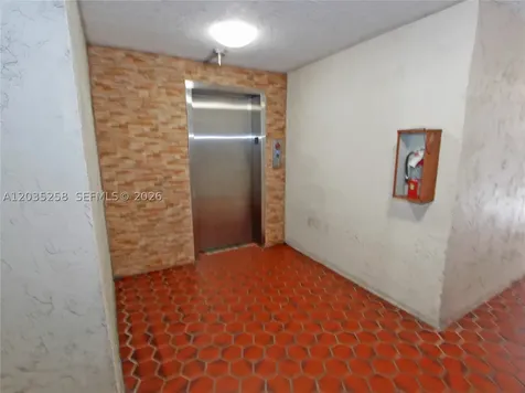 9411 SW 4th Street Miami FL 33174
