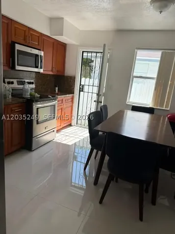 78 NE 43rd Street Miami FL 33137