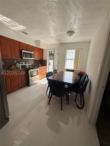 78 NE 43rd Street Miami FL 33137
