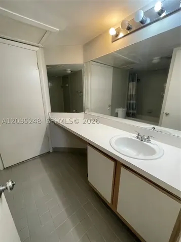 2820 N Oakland Forest Drive Oakland Park FL 33309