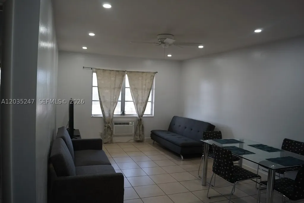 1250 E Sample Road Pompano Beach FL 33064