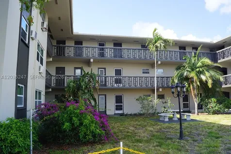 1250 E Sample Road Pompano Beach FL 33064