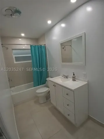 1250 E Sample Road Pompano Beach FL 33064