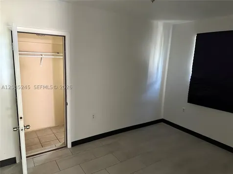 41 SW 7th Avenue Dania Beach FL 33004