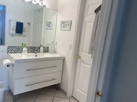 3500 Coral Way Miami FL 33145