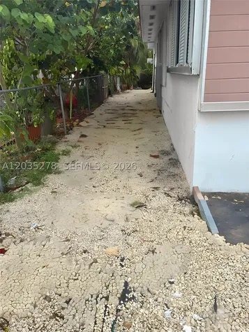 5950 NW 114th St- Efficiency 1, Hialeah FL 33012