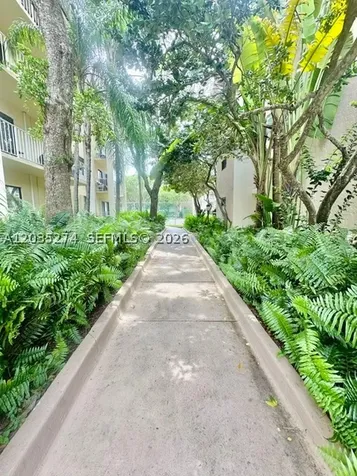 9301 SW 92nd Avenue Miami FL 33176