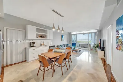 5005 Collins Avenue Miami Beach FL 33140
