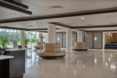 5005 Collins Avenue Miami Beach FL 33140