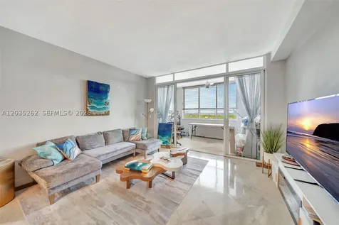 5005 Collins Avenue Miami Beach FL 33140