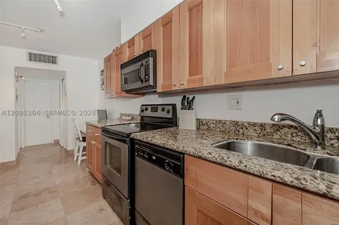 949 Pennsylvania Avenue Miami Beach FL 33139