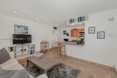 949 Pennsylvania Avenue Miami Beach FL 33139