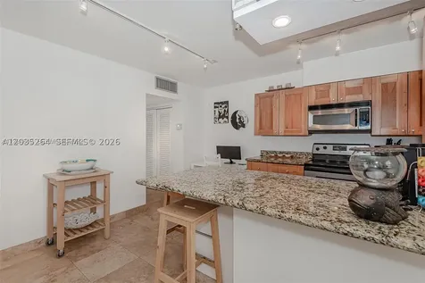 949 Pennsylvania Avenue Miami Beach FL 33139