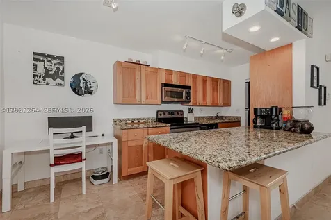 949 Pennsylvania Avenue Miami Beach FL 33139