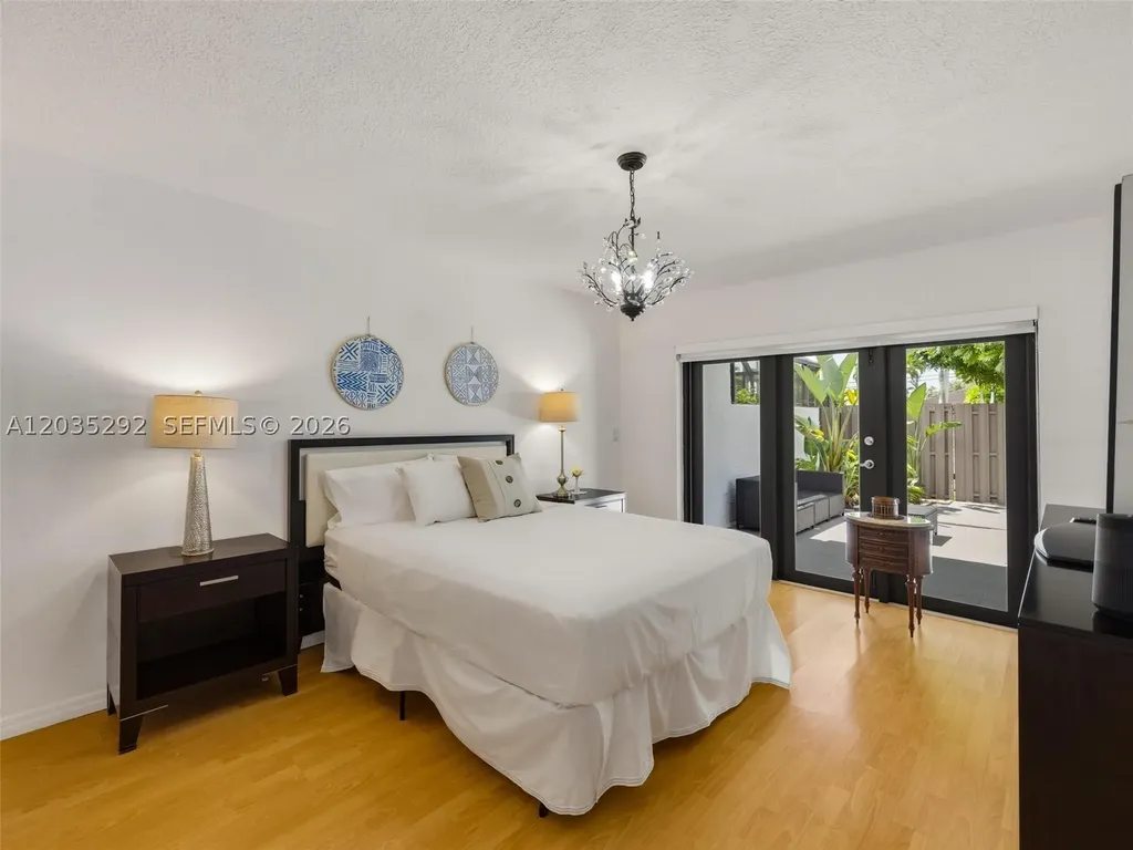 11472 SW 87th Terrace Miami FL 33173