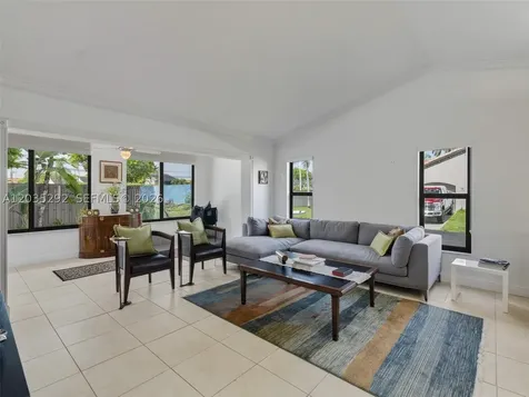 11472 SW 87th Terrace Miami FL 33173