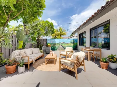 11472 SW 87th Terrace Miami FL 33173