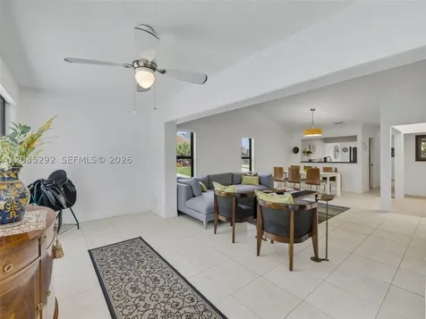 11472 SW 87th Terrace Miami FL 33173