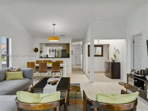 11472 SW 87th Terrace Miami FL 33173