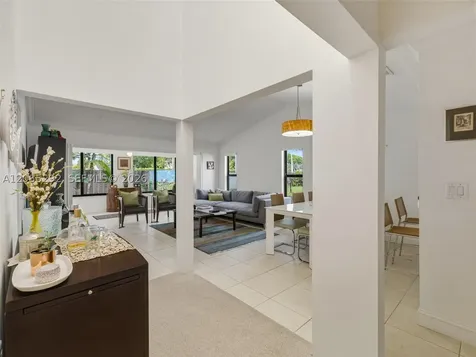 11472 SW 87th Terrace Miami FL 33173