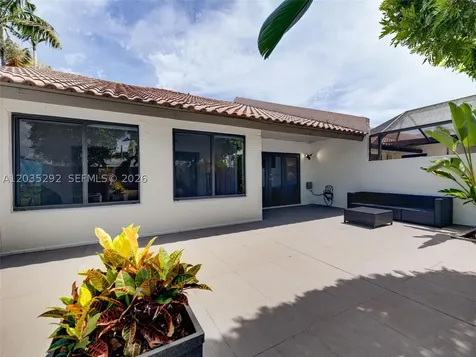 11472 SW 87th Terrace Miami FL 33173