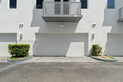 9161 NW 33rd Street Doral FL 33172