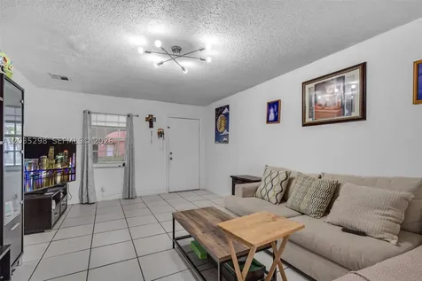 4522 NW 194th Street Miami Gardens FL 33055